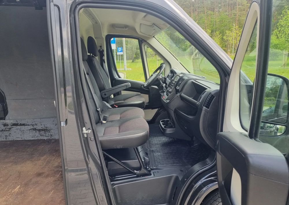 فان المدمجة Peugeot Boxer: صور 15