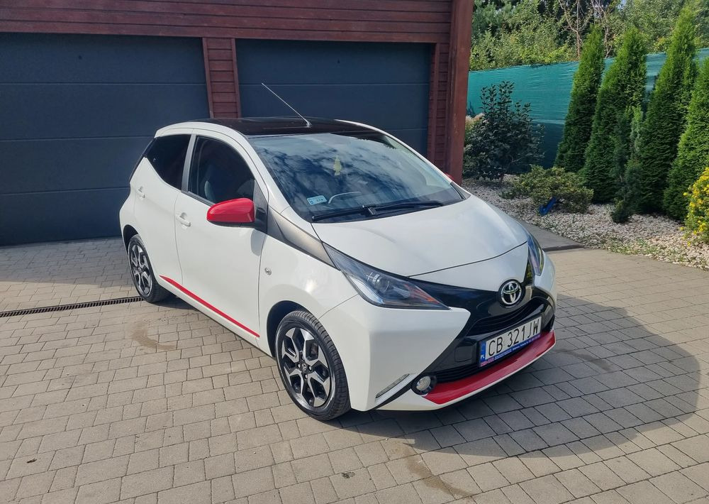 Toyota Aygo 1.0 VVT-i Sprint EU6 - سيارة: صور 2 Toyota Aygo 1.0 VVT-i Sprint EU6 - سيارة: صور 2