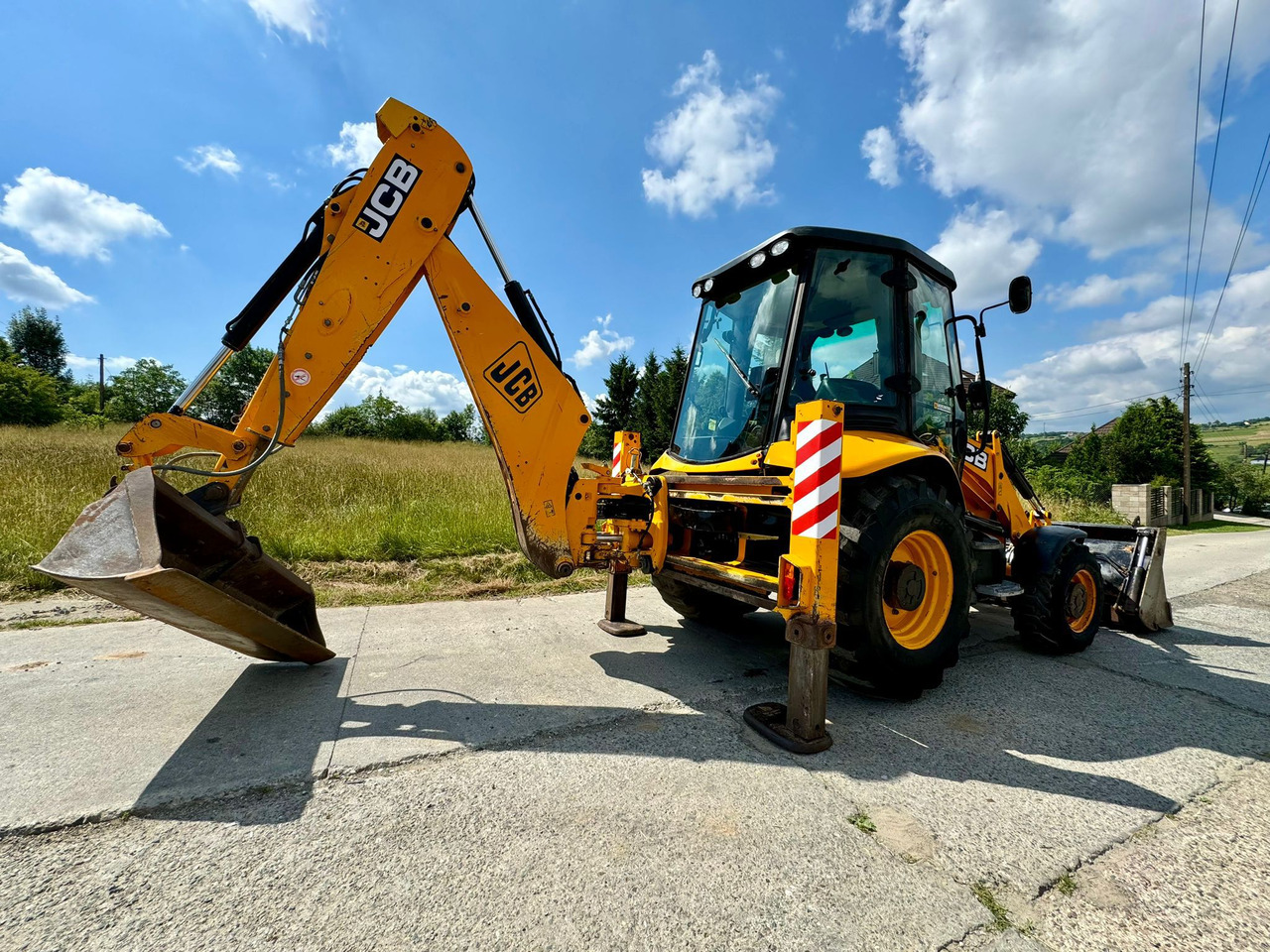 JCB 3CX - حفار متعدد الاستخدام: صور 1 JCB 3CX - حفار متعدد الاستخدام: صور 1