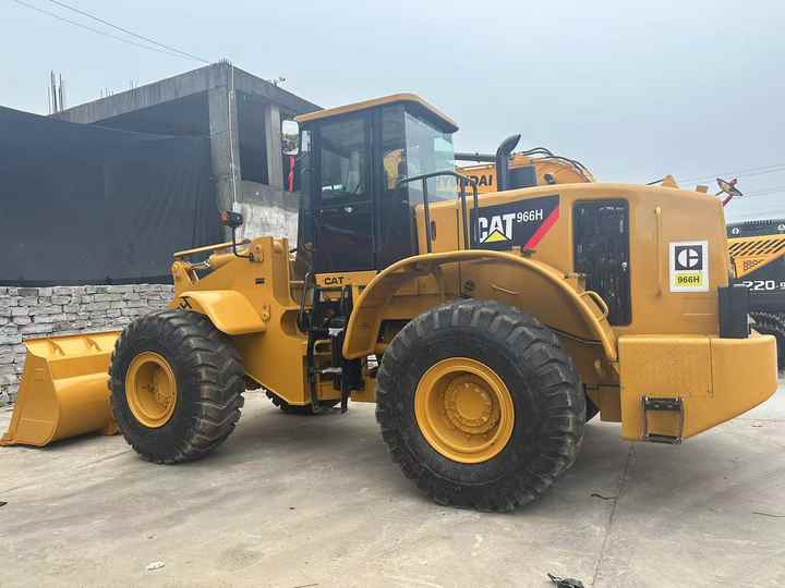 98%New Loaders Cat 966H High Efficiency Wheel Loader Cat 966H Powerful Chinese Made Front Loader Road Machine - اللودر بعجل: صور 4 98%New Loaders Cat 966H High Efficiency Wheel Loader Cat 966H Powerful Chinese Made Front Loader Road Machine - اللودر بعجل: صور 4