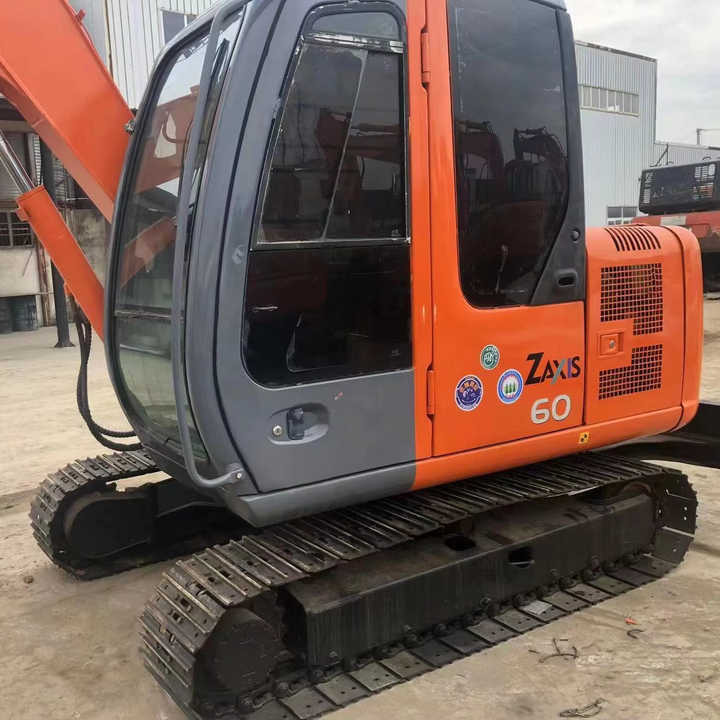 Cheap Price Hitachi ZX60 Used Excavator for Sale Used 6 Tons Hitachi Mini Excavator with Good Performance - حفارة: صور 1 Cheap Price Hitachi ZX60 Used Excavator for Sale Used 6 Tons Hitachi Mini Excavator with Good Performance - حفارة: صور 1
