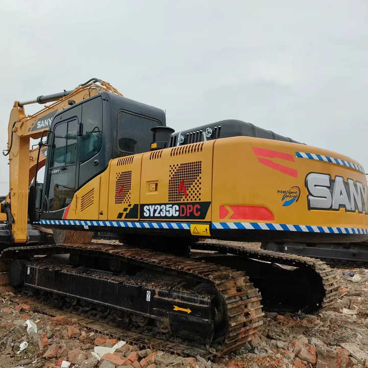 China Brand Used Sany Sy235c Mini Excavator 6ton Crawler Earth Digger Machine for Sale - حفارات زحافة: صور 1 China Brand Used Sany Sy235c Mini Excavator 6ton Crawler Earth Digger Machine for Sale - حفارات زحافة: صور 1