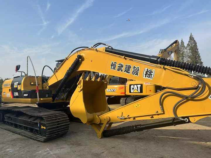 Original Made Used Cat 320D Crawler Caterpillar Excavator Hydraulic Machine Caterpillar Digger Cat 320d Used Excavators - حفارات زحافة: صور 4 Original Made Used Cat 320D Crawler Caterpillar Excavator Hydraulic Machine Caterpillar Digger Cat 320d Used Excavators - حفارات زحافة: صور 4
