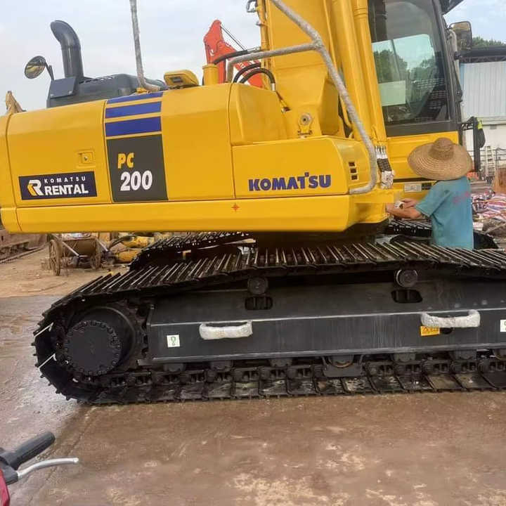 PC200-8 Low Working Hour Second Hand 20 Ton Excavator Komatsu Pc200-8 Crawler Excavator Used Komatsu Excavator PC200-8N1 - حفارة: صور 1 PC200-8 Low Working Hour Second Hand 20 Ton Excavator Komatsu Pc200-8 Crawler Excavator Used Komatsu Excavator PC200-8N1 - حفارة: صور 1