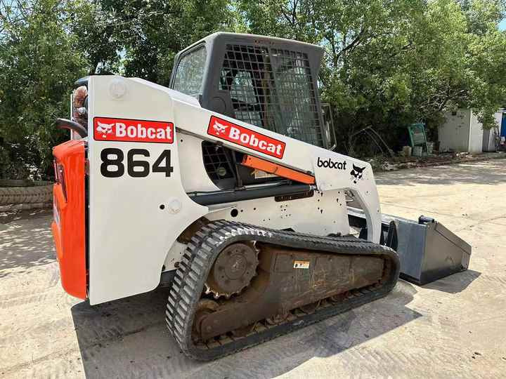 Used Bob Cat Bob Cat T864 Used Mini Skid Steer Wheel Loader Multifunctional Track Loaders Bobcat - شيول صغير: صور 3 Used Bob Cat Bob Cat T864 Used Mini Skid Steer Wheel Loader Multifunctional Track Loaders Bobcat - شيول صغير: صور 3