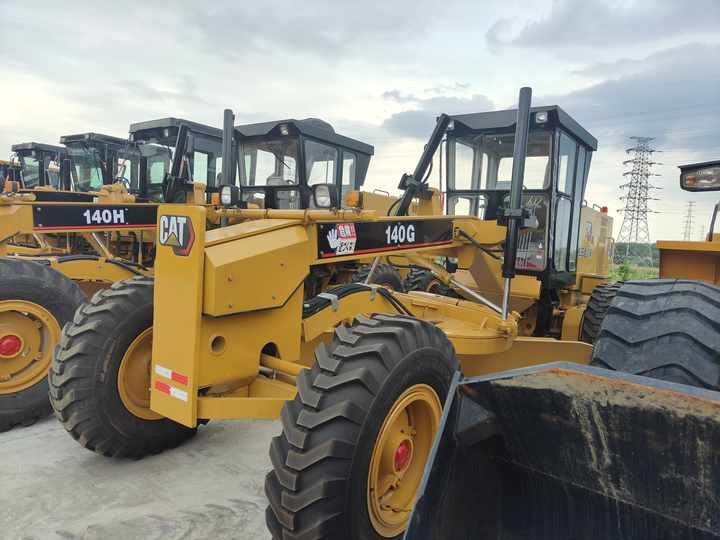Used CAT 140G Grader for Sale CAT 140G 140H 140K Grader with Good Performance on Sale - آلة تسوية الأرض: صور 3 Used CAT 140G Grader for Sale CAT 140G 140H 140K Grader with Good Performance on Sale - آلة تسوية الأرض: صور 3