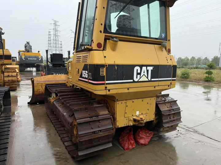 Used Cat D5G Crawler Bulldozer Original CAT Brand Bulldozer Second Hand Cat D5H D5 D5C D5N D5M LGP Dozer for Sale - بلدوزر: صور 3 Used Cat D5G Crawler Bulldozer Original CAT Brand Bulldozer Second Hand Cat D5H D5 D5C D5N D5M LGP Dozer for Sale - بلدوزر: صور 3
