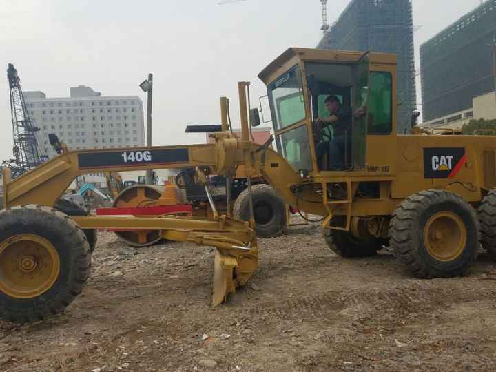 Used Caterpillar CAT 140G Land Road Motor Grader CAT140G CAT Used Grader Cheap Price - آلة تسوية الأرض: صور 3 Used Caterpillar CAT 140G Land Road Motor Grader CAT140G CAT Used Grader Cheap Price - آلة تسوية الأرض: صور 3