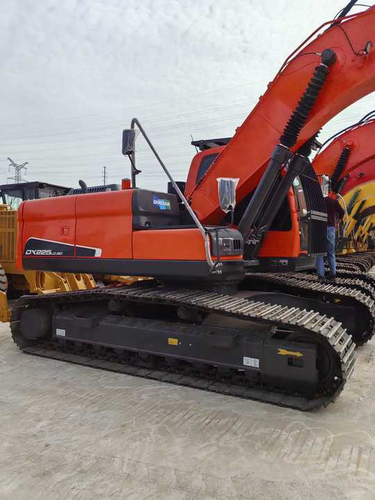 حفارة Used Doosan DX225LC-9C Hydraulic Excavator 25 Ton Doosan Dx225 Crawler Excavator with Excellent Performance Low Price for Sale: صور 6