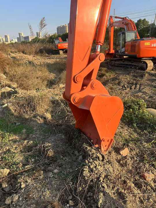 Used HITACHI ZX70 Model Mini Excavator Second Hand Machine Popular Brand Japan Hitachi Hydraulic Machinery - حفارة مصغرة: صور 3 Used HITACHI ZX70 Model Mini Excavator Second Hand Machine Popular Brand Japan Hitachi Hydraulic Machinery - حفارة مصغرة: صور 3