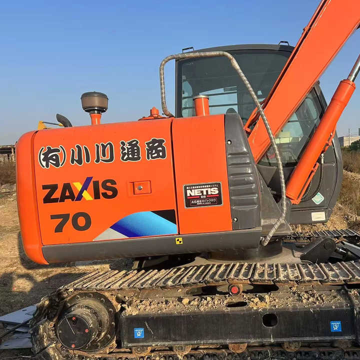Used HITACHI ZX70 Model Mini Excavator Second Hand Machine Popular Brand Japan Hitachi Hydraulic Machinery - حفارة مصغرة: صور 1 Used HITACHI ZX70 Model Mini Excavator Second Hand Machine Popular Brand Japan Hitachi Hydraulic Machinery - حفارة مصغرة: صور 1