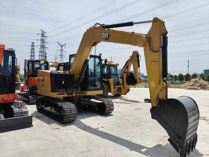 Used Mini Caterpillar 307.5 Excavator in High Quality for Sale - حفارة مصغرة: صور 5 Used Mini Caterpillar 307.5 Excavator in High Quality for Sale - حفارة مصغرة: صور 5