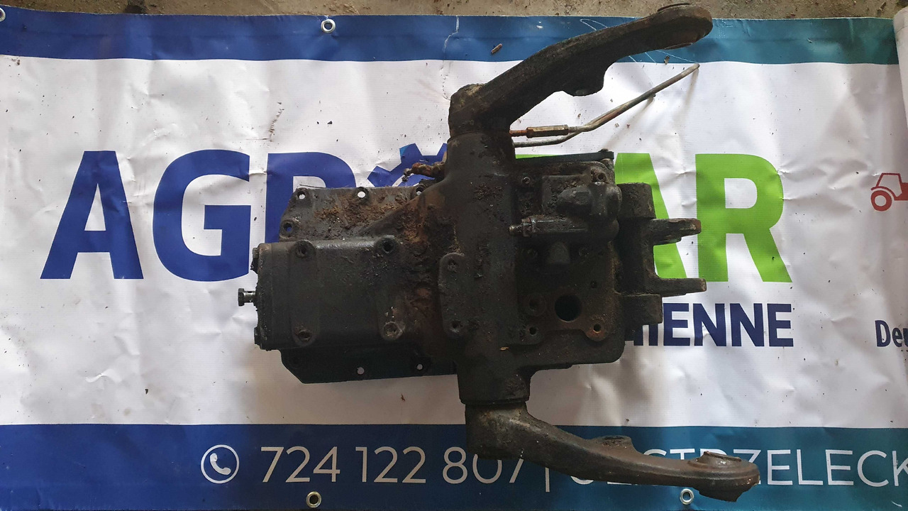 Tylny podnośnik obudowa plecak Deutz Fahr Same Massey 0.011.2299.3 - قطع الغيار - الآلات والماكينات الزراعية: صور 1 Tylny podnośnik obudowa plecak Deutz Fahr Same Massey 0.011.2299.3 - قطع الغيار - الآلات والماكينات الزراعية: صور 1