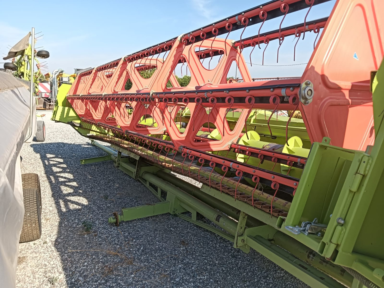 CLAAS S 600 - حصادة شاملة - الرأس: صور 4 CLAAS S 600 - حصادة شاملة - الرأس: صور 4