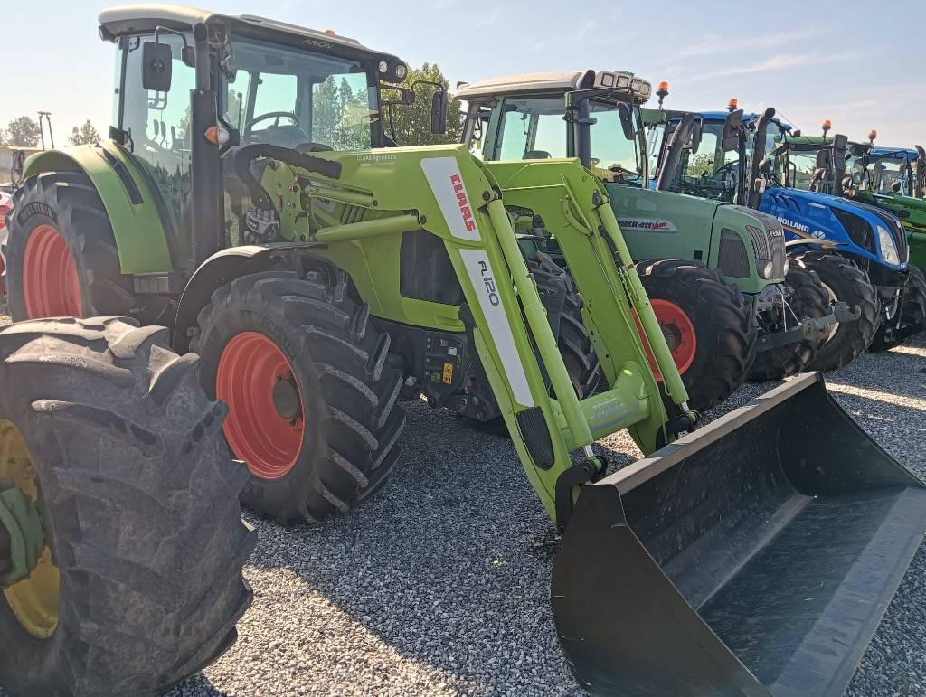 Claas Arion 460 - جرار: صور 1 Claas Arion 460 - جرار: صور 1