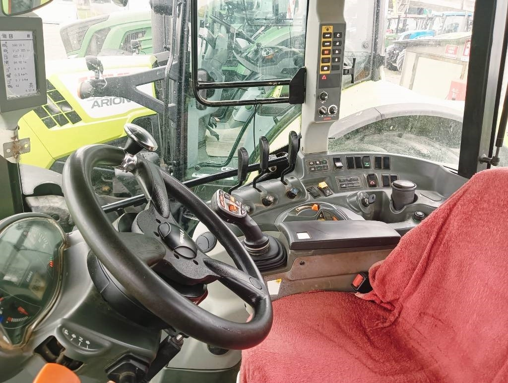 Claas Arion 460 - جرار: صور 2 Claas Arion 460 - جرار: صور 2