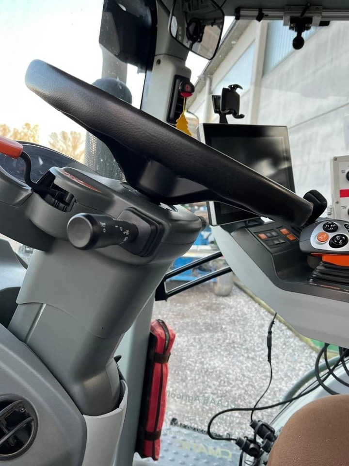 Claas Axion 870 Cmatic - جرار: صور 5 Claas Axion 870 Cmatic - جرار: صور 5