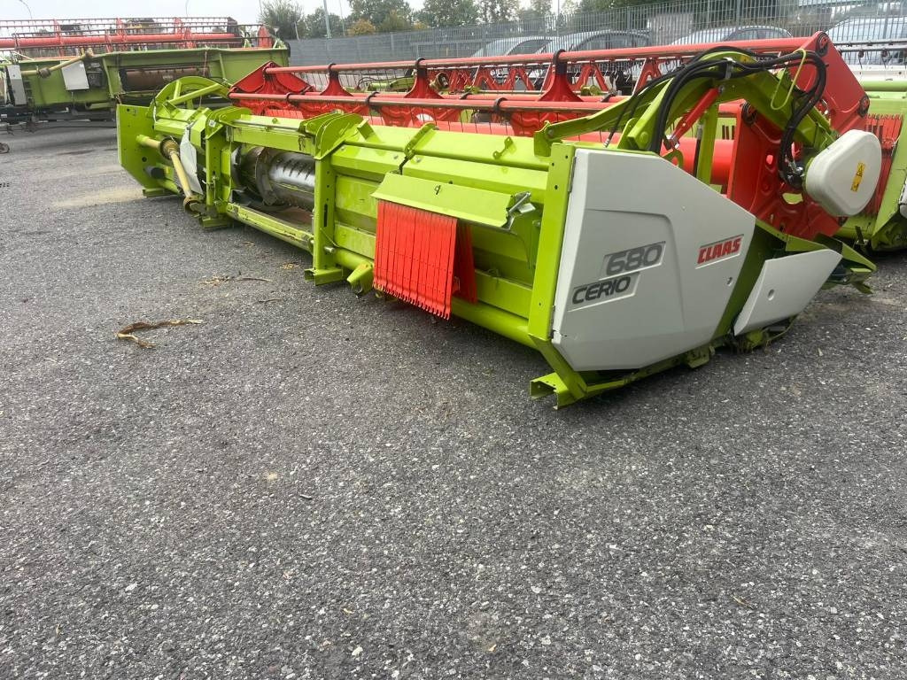 Claas CERIO 680 - معدات آلة حصاد: صور 1 Claas CERIO 680 - معدات آلة حصاد: صور 1