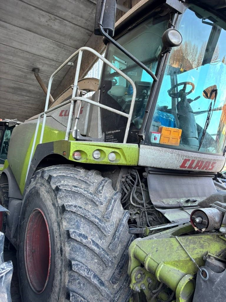 Claas Jaguar 970 - حصادة الأعلاف: صور 2 Claas Jaguar 970 - حصادة الأعلاف: صور 2
