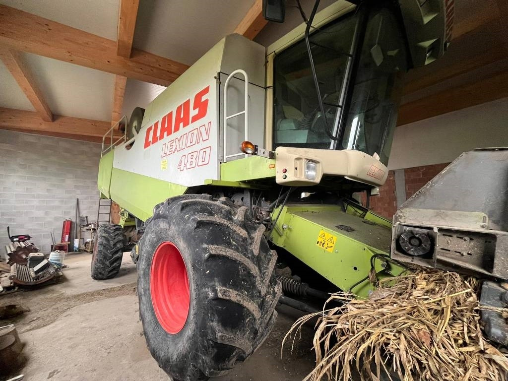 Claas Lexion 480 - حصادة شاملة: صور 1 Claas Lexion 480 - حصادة شاملة: صور 1