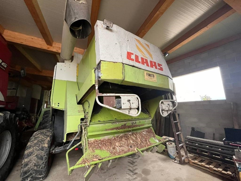 Claas Lexion 480 - حصادة شاملة: صور 4 Claas Lexion 480 - حصادة شاملة: صور 4