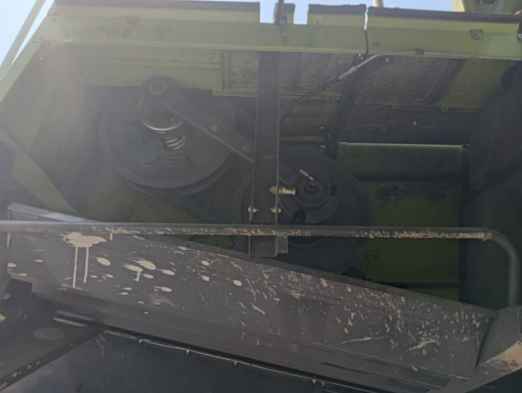 Claas Lexion 570 - حصادة شاملة: صور 5 Claas Lexion 570 - حصادة شاملة: صور 5