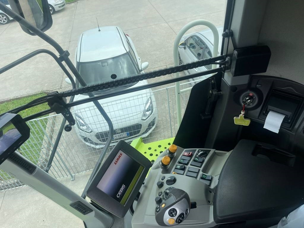 Claas Lexion 760 TT - حصادة شاملة: صور 5 Claas Lexion 760 TT - حصادة شاملة: صور 5