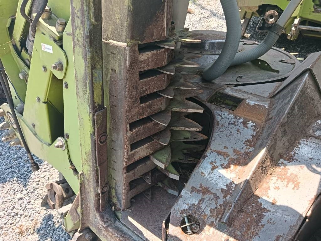 Claas Orbis 600 - حصادة الأعلاف: صور 5 Claas Orbis 600 - حصادة الأعلاف: صور 5