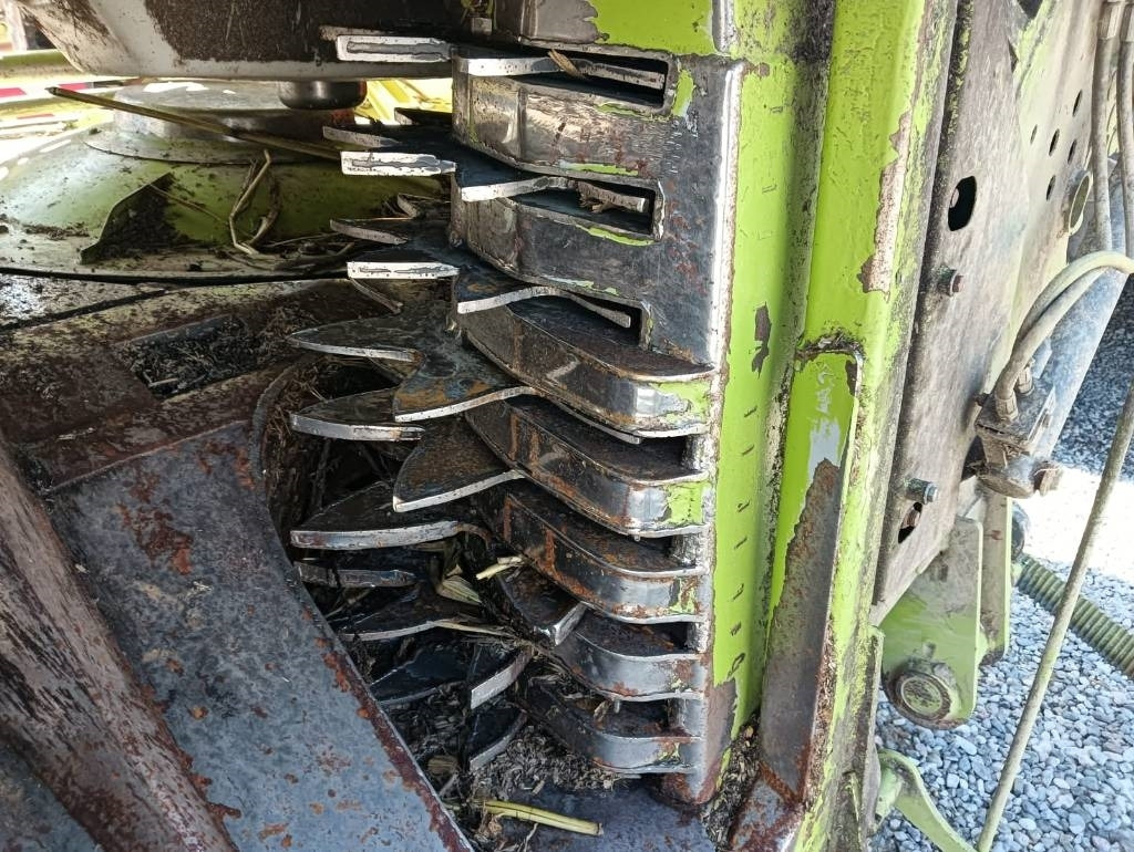 Claas Orbis 900 - حصادات الذرة: صور 5 Claas Orbis 900 - حصادات الذرة: صور 5