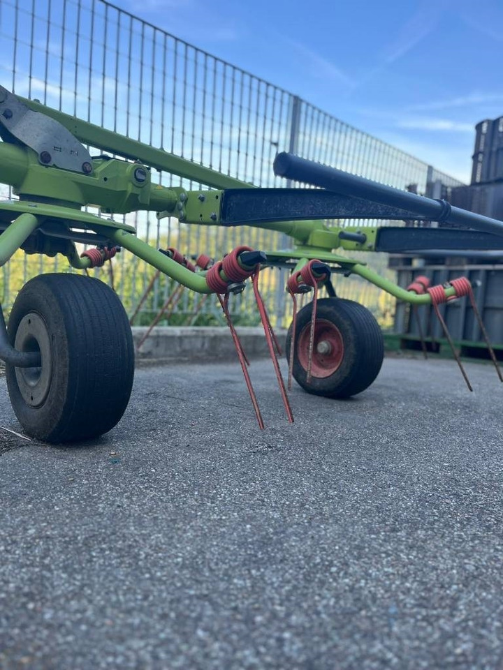 Claas VOLTO 65 - لمّامَة القش: صور 3 Claas VOLTO 65 - لمّامَة القش: صور 3