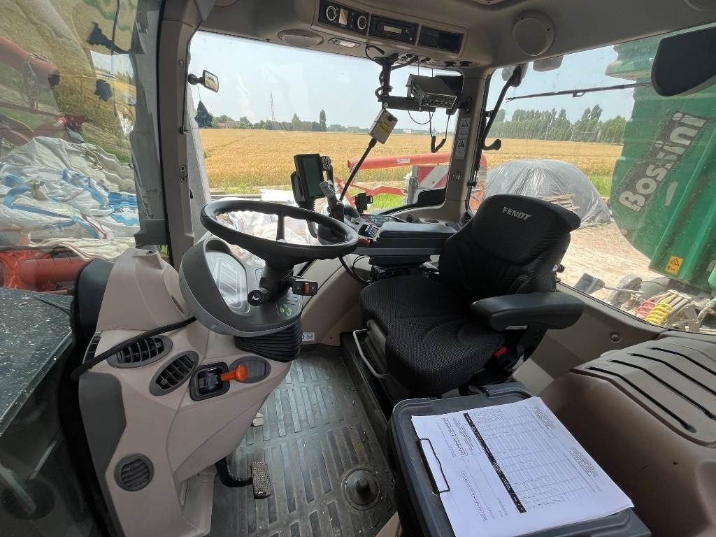 Fendt 722 Vario SCR Profi - جرار: صور 5 Fendt 722 Vario SCR Profi - جرار: صور 5