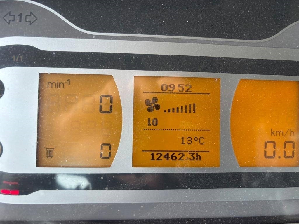 Fendt 927 Vario Profi - جرار: صور 2 Fendt 927 Vario Profi - جرار: صور 2