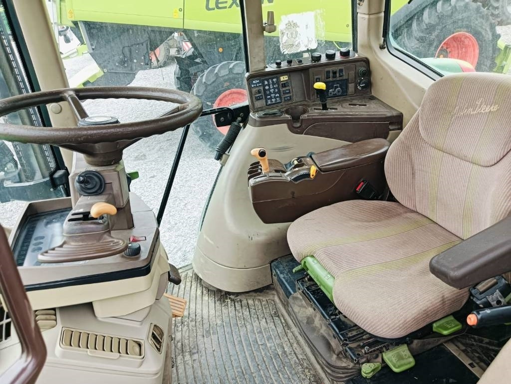 John Deere 6820 - جرار: صور 5 John Deere 6820 - جرار: صور 5
