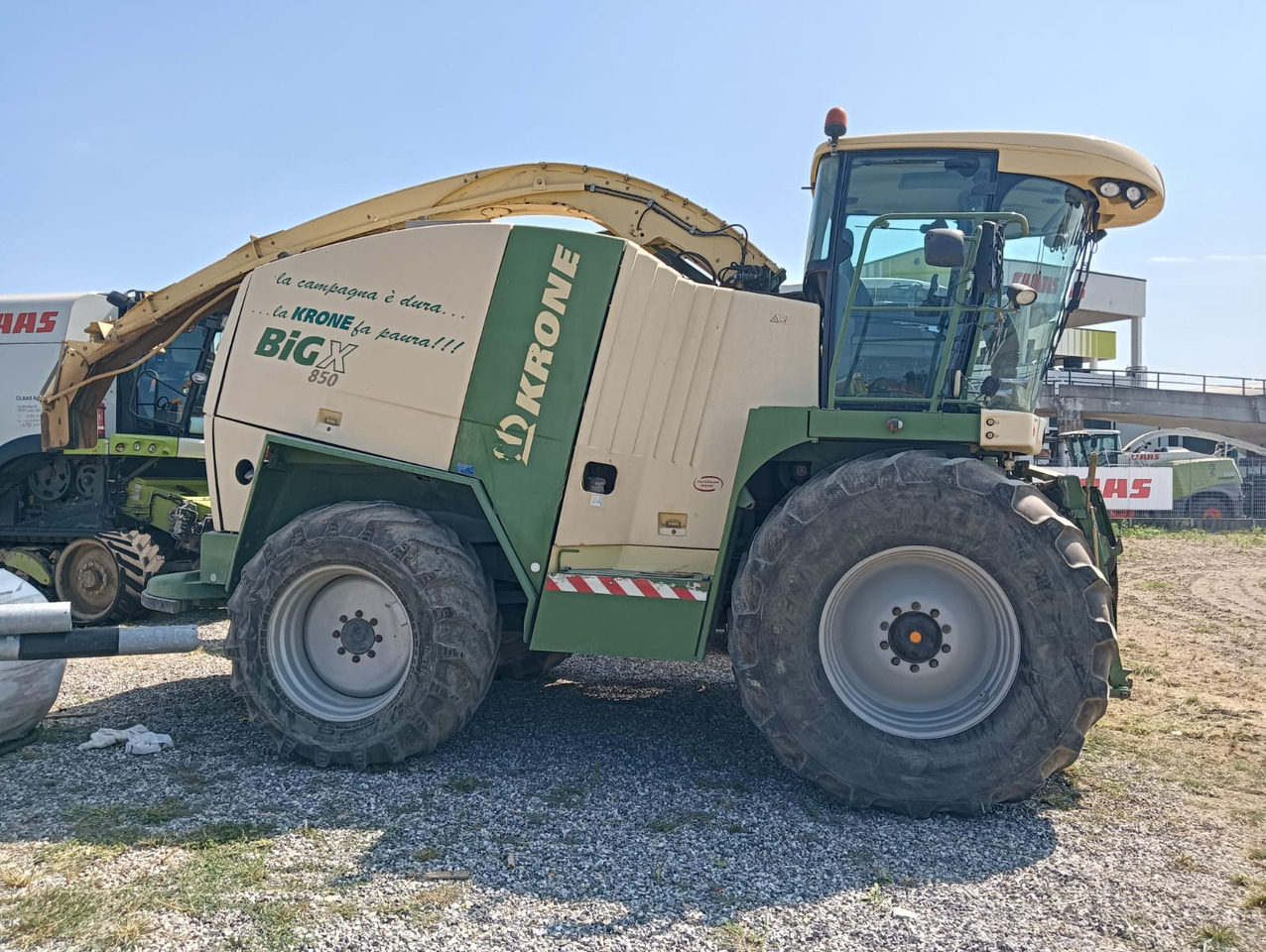 KRONE BIG X 850 - حصادة الأعلاف: صور 4 KRONE BIG X 850 - حصادة الأعلاف: صور 4