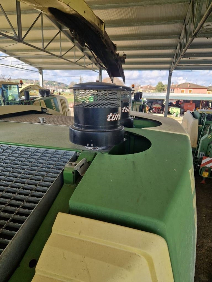 Krone Big X 800 - حصادة الأعلاف: صور 4 Krone Big X 800 - حصادة الأعلاف: صور 4