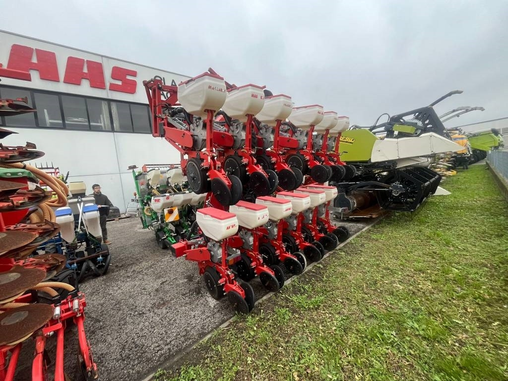 Mascar M 12 - وضع البذور فى خطوط: صور 5 Mascar M 12 - وضع البذور فى خطوط: صور 5