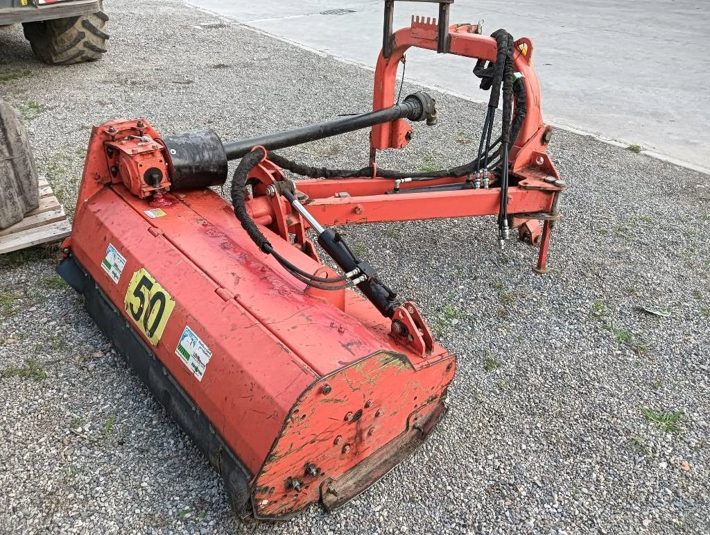 Maschio Giraffa 160 - التقطيع جزازة/ ماكينات قطع الحشائش: صور 4 Maschio Giraffa 160 - التقطيع جزازة/ ماكينات قطع الحشائش: صور 4