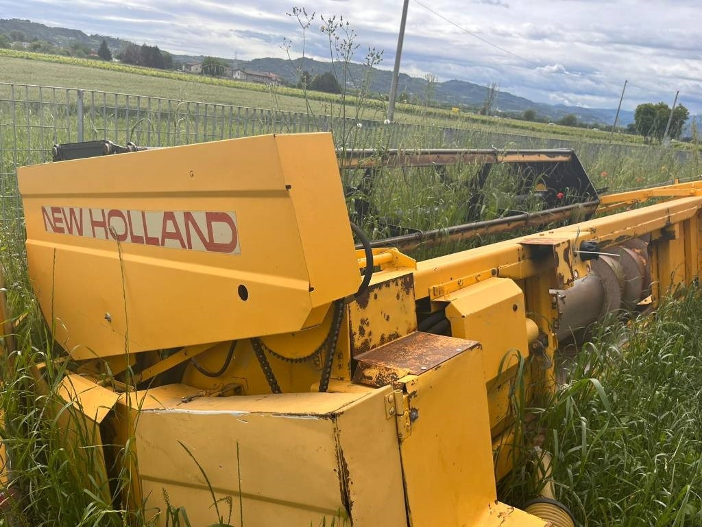 New Holland SOIA 4.4 - معدات آلة حصاد: صور 1 New Holland SOIA 4.4 - معدات آلة حصاد: صور 1