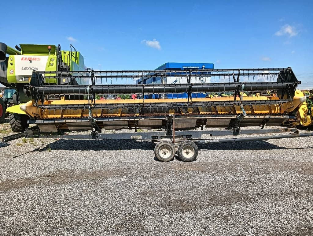 New Holland SOIA FLEX 7 MT - معدات آلة حصاد: صور 4 New Holland SOIA FLEX 7 MT - معدات آلة حصاد: صور 4