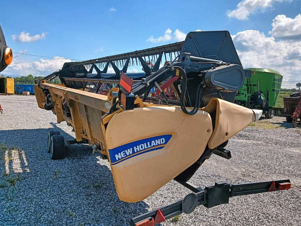 New Holland SOIA FLEX 7 MT - معدات آلة حصاد: صور 2 New Holland SOIA FLEX 7 MT - معدات آلة حصاد: صور 2
