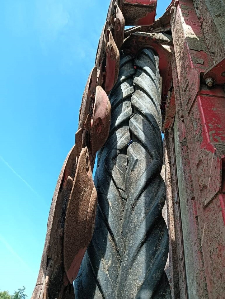 جزازة Pöttinger NOVACT X8: صور 14 جزازة Pöttinger NOVACT X8: صور 14