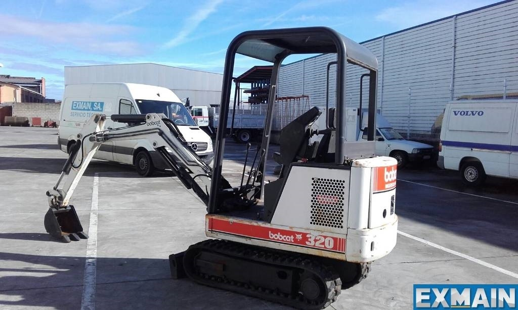 Bobcat X 320 - حفارة مصغرة: صور 3 Bobcat X 320 - حفارة مصغرة: صور 3