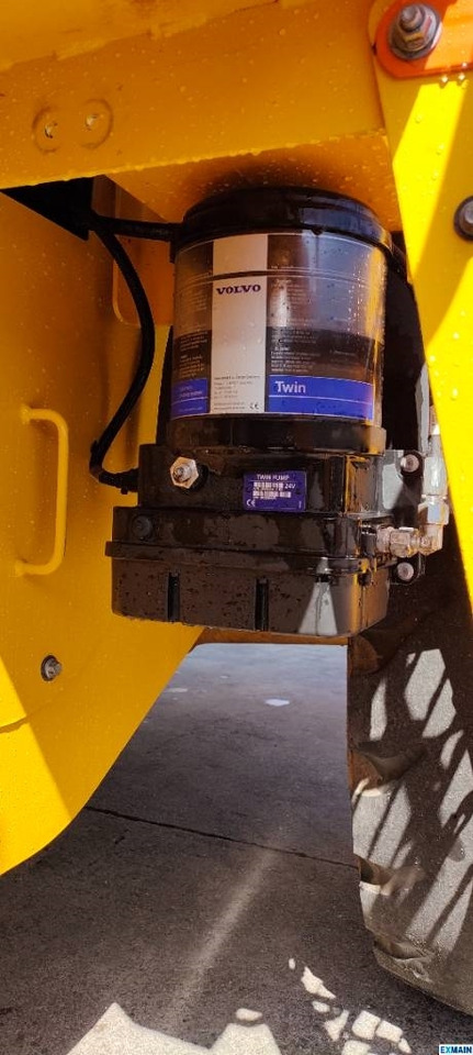 Volvo L 70 H - اللودر بعجل: صور 5 Volvo L 70 H - اللودر بعجل: صور 5