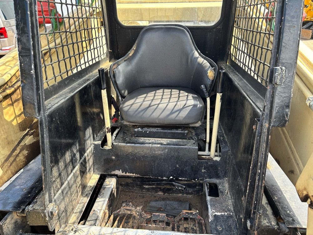 Bobcat 970 - اللودر بعجل: صور 3 Bobcat 970 - اللودر بعجل: صور 3