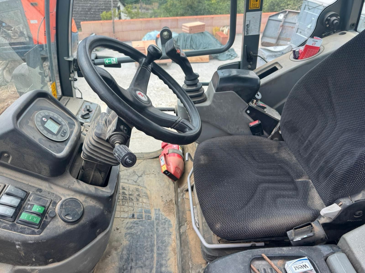 Kramer 8075 / 5075 - اللودر بعجل: صور 5 Kramer 8075 / 5075 - اللودر بعجل: صور 5