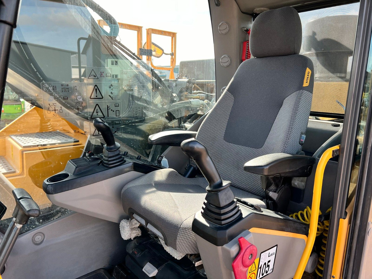 Volvo EC380E-NL - حفارات زحافة: صور 3 Volvo EC380E-NL - حفارات زحافة: صور 3
