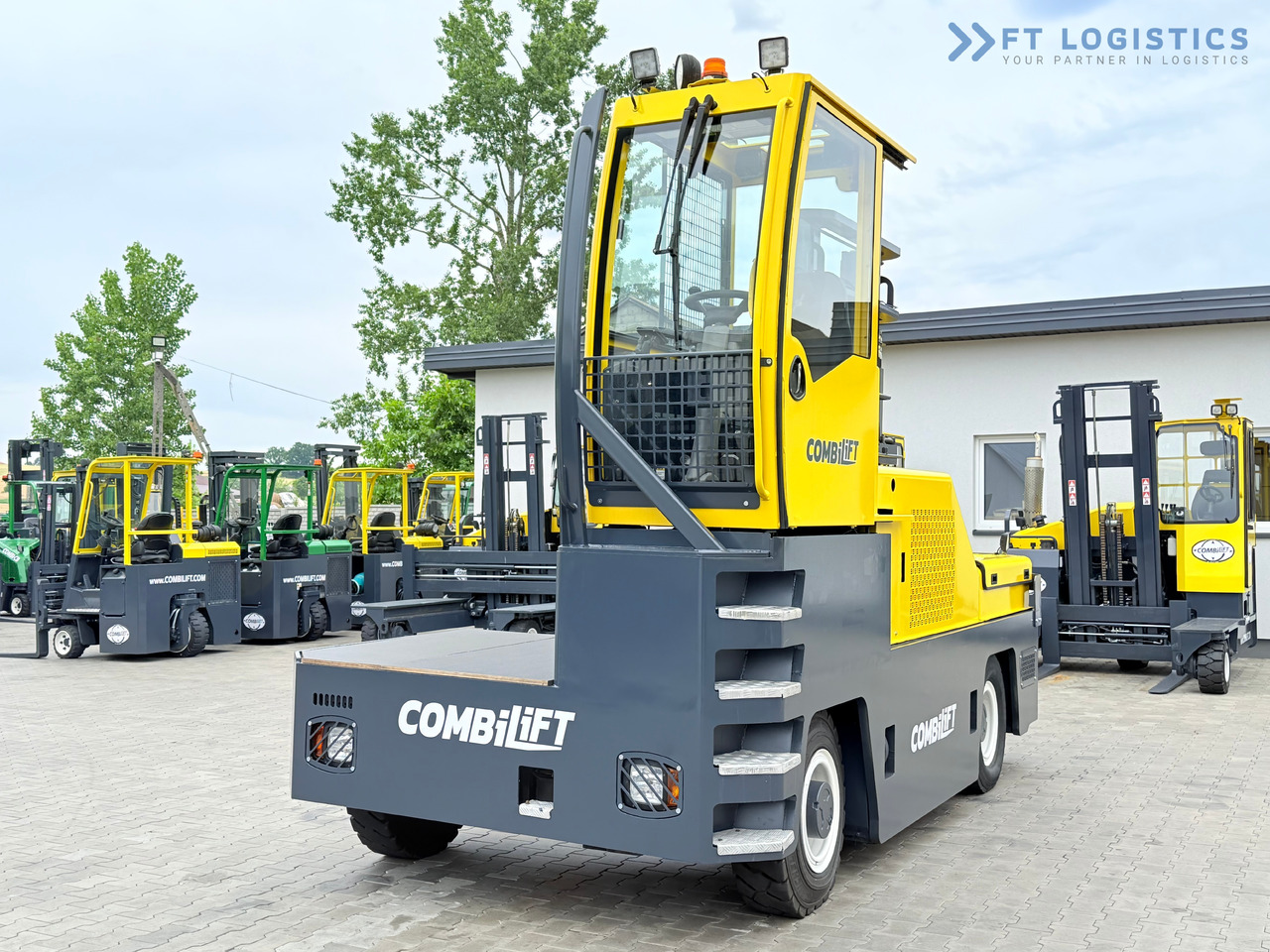 COMBILIFT C6000FSL / DIESEL / DUPLEX - 4100MM / 1400MM FORKS / SIDE LOADER / 6000KG CAPACITY / FREE LIFT / DEUTZ ENGINE / EXCELLENT CONDITION - محمل الجانب: صور 3 COMBILIFT C6000FSL / DIESEL / DUPLEX - 4100MM / 1400MM FORKS / SIDE LOADER / 6000KG CAPACITY / FREE LIFT / DEUTZ ENGINE / EXCELLENT CONDITION - محمل الجانب: صور 3