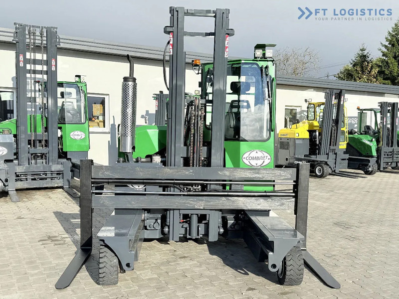 Combilift C3000 / DIESEL / DUPLEX 4200MM / FREE LIFT / WIDE FORK POSITIONER / FULL CABIN / EXCELLENT CONDITION / Wide range of four-way an - شاحنة المناولة رباعية الاتجاهات: صور 4 Combilift C3000 / DIESEL / DUPLEX 4200MM / FREE LIFT / WIDE FORK POSITIONER / FULL CABIN / EXCELLENT CONDITION / Wide range of four-way an - شاحنة المناولة رباعية الاتجاهات: صور 4