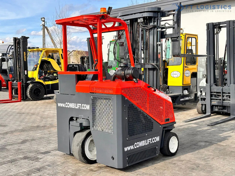 Combilift C3000CB / LPG / TRIPLEX / 5500MM / FREE LIFT / FORK SHIFT / POSITIONER C3000CB / LPG / TRIPLEX / 5500MM / FREE LIFT / FORK SHIFT - شاحنة المناولة رباعية الاتجاهات: صور 5 Combilift C3000CB / LPG / TRIPLEX / 5500MM / FREE LIFT / FORK SHIFT / POSITIONER C3000CB / LPG / TRIPLEX / 5500MM / FREE LIFT / FORK SHIFT - شاحنة المناولة رباعية الاتجاهات: صور 5