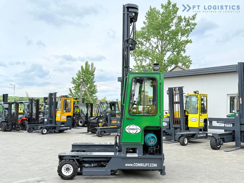 Combilift C4000 / TRIPLEX / 9300MM / FREE LIFT / POSITIONER / GAS / CABIN C4000 / TRIPLEX / 9300MM / FREE LIFT / POSITIONER / GAS / CABIN - شاحنة المناولة رباعية الاتجاهات: صور 3 Combilift C4000 / TRIPLEX / 9300MM / FREE LIFT / POSITIONER / GAS / CABIN C4000 / TRIPLEX / 9300MM / FREE LIFT / POSITIONER / GAS / CABIN - شاحنة المناولة رباعية الاتجاهات: صور 3